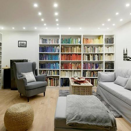 Downtown Island Of Peace By Nw Apartment Budapest Ngoại thất bức ảnh