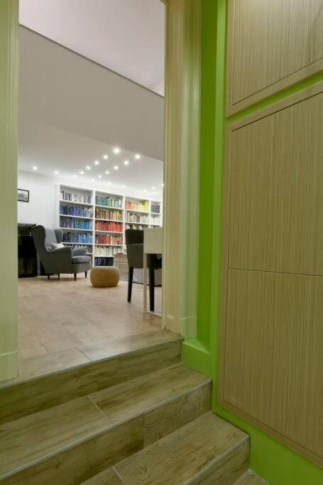 Downtown Island Of Peace By Nw Apartment Budapest Ngoại thất bức ảnh